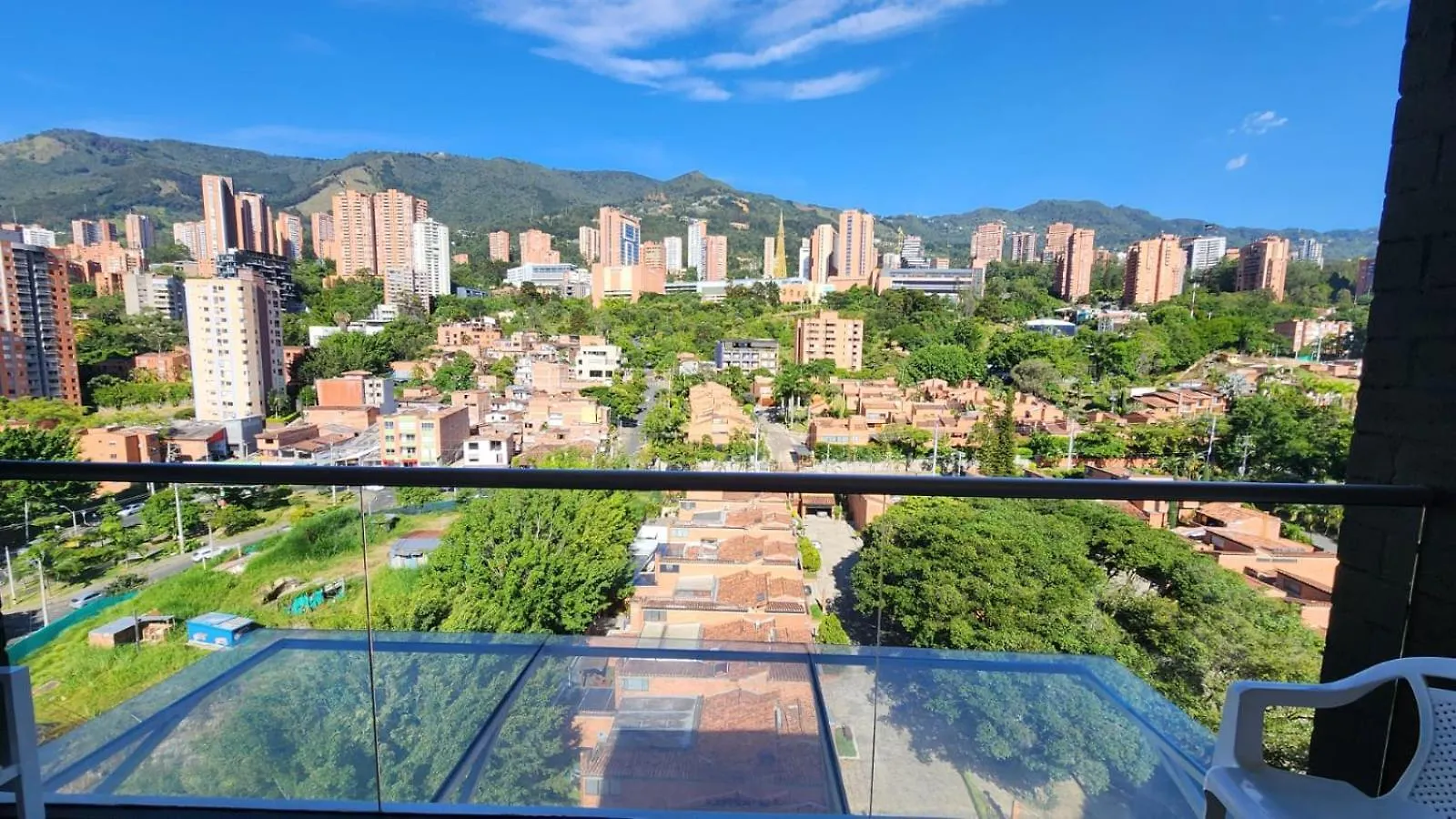 Apartamentos Borbon Suites Medellin