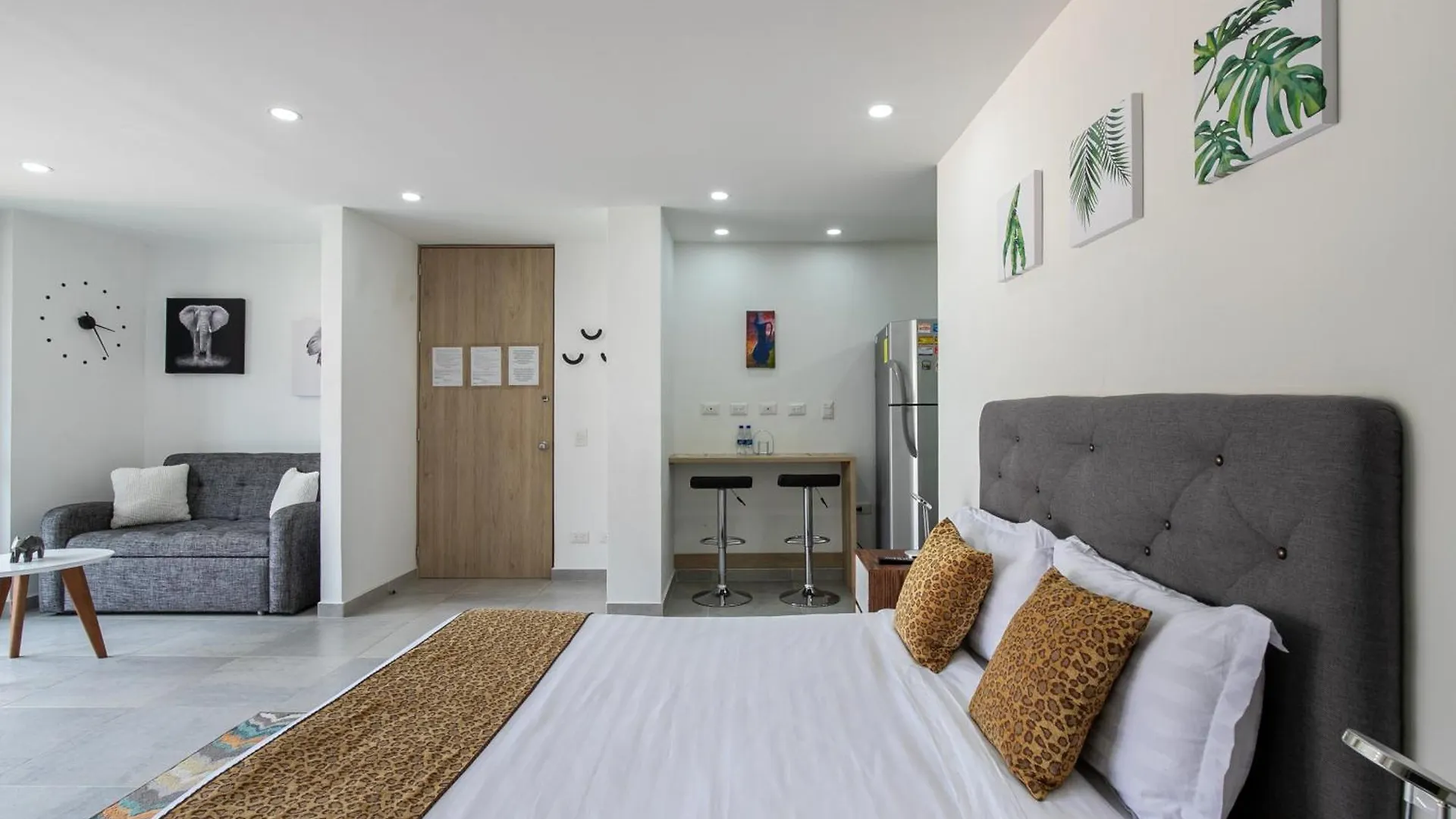 Apartamentos Borbon Suites Medellin