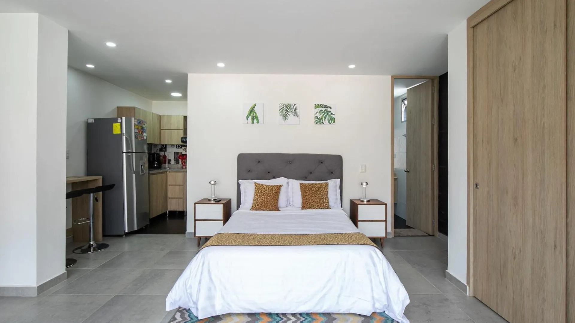 Aparthotel Apartamentos Borbon Suites Medellin