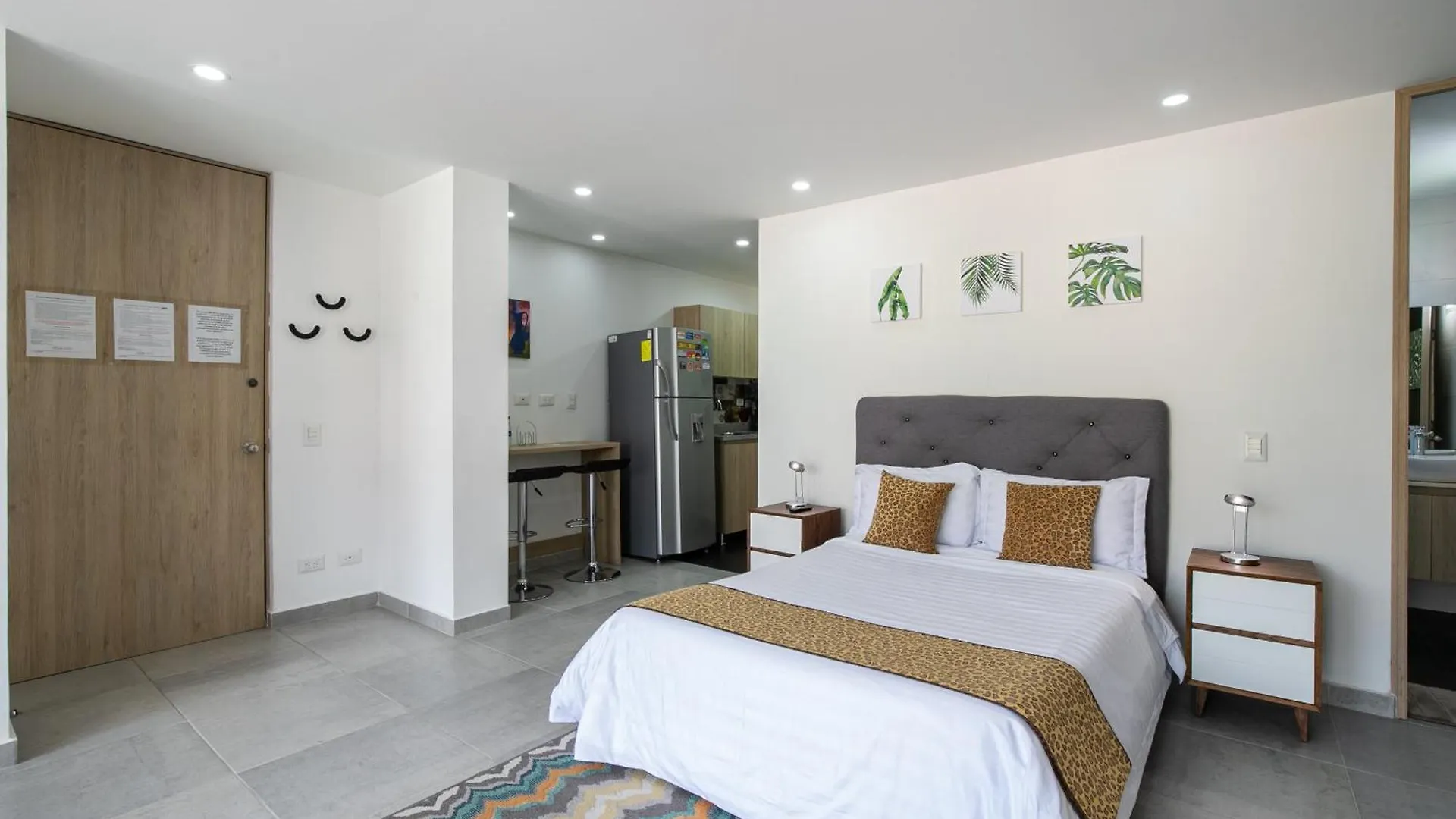 Apartamentos Borbon Suites Medellin Aparthotel