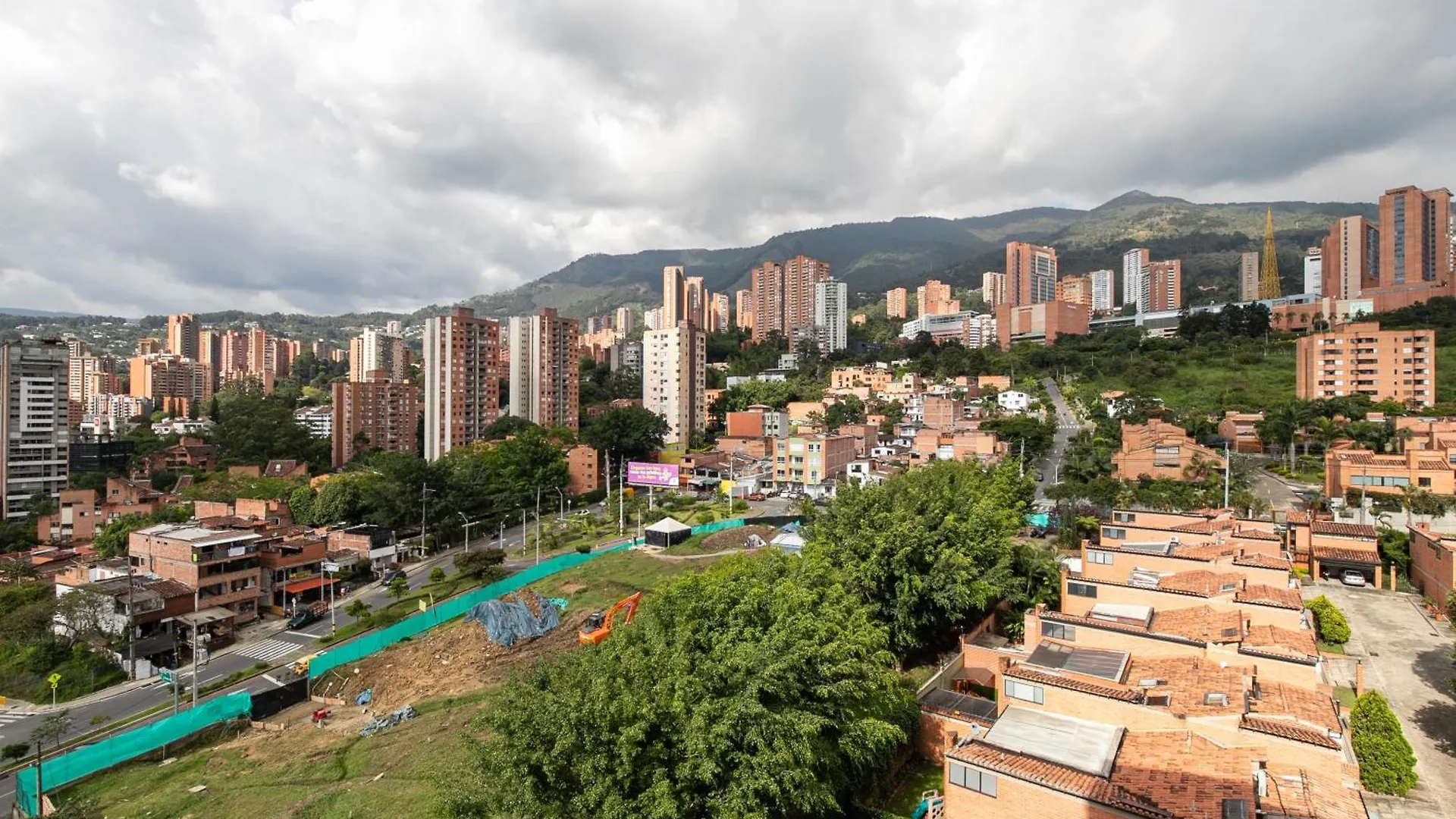 Apartamentos Borbon Suites Medellin