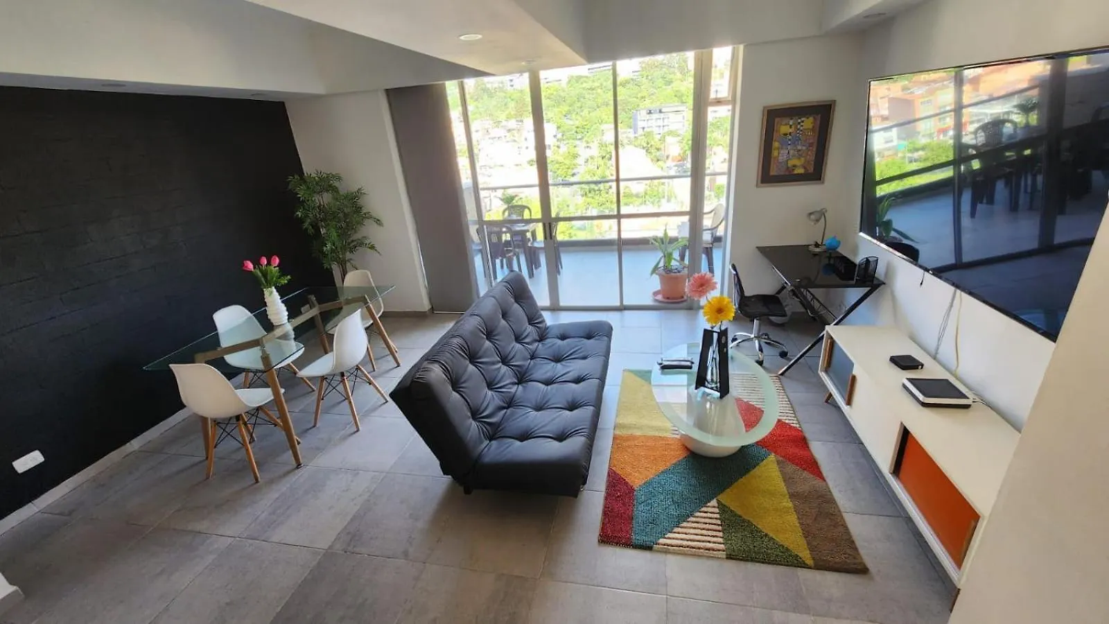 Aparthotel Apartamentos Borbon Suites Medellin
