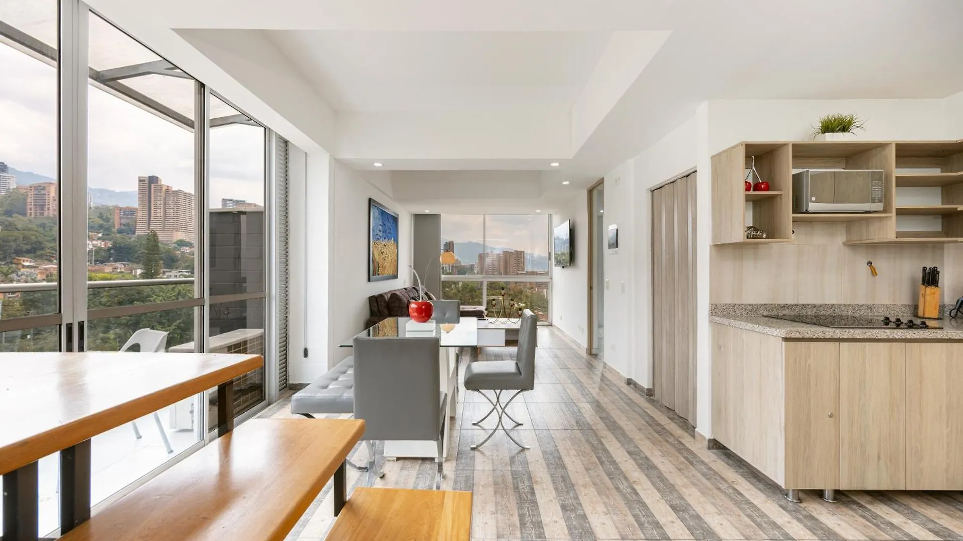 Apartamentos Borbon Suites Medellin 0*,